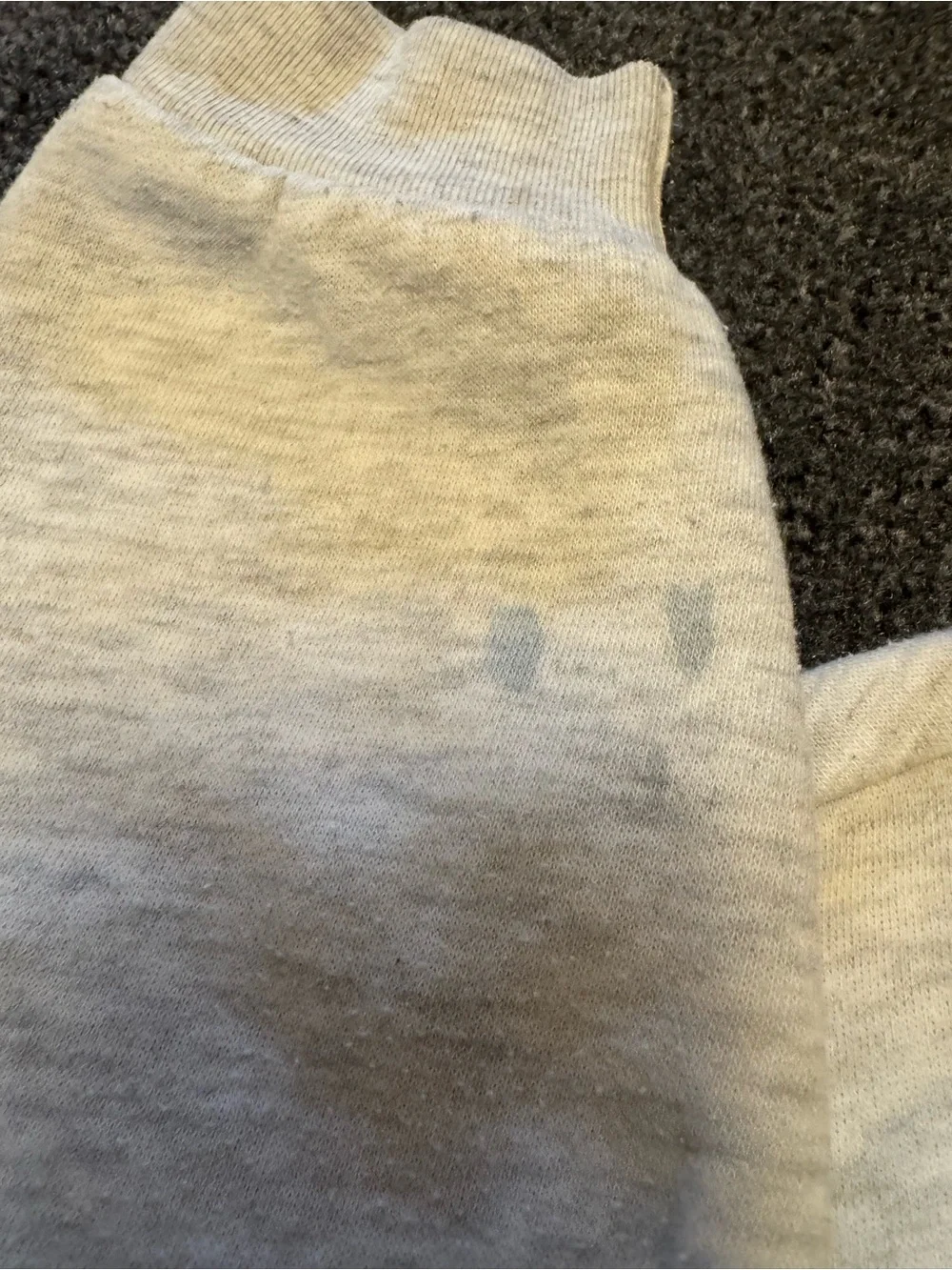 Old Navy Disney Kids Minnie Mouse Bubblegum Sweatshirt Grey Heather 5T Pullover